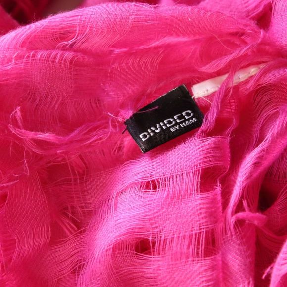 H&M Divided scarf - Picture 2 of 3
